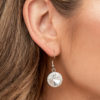 Spotlight Stunner - Image 2